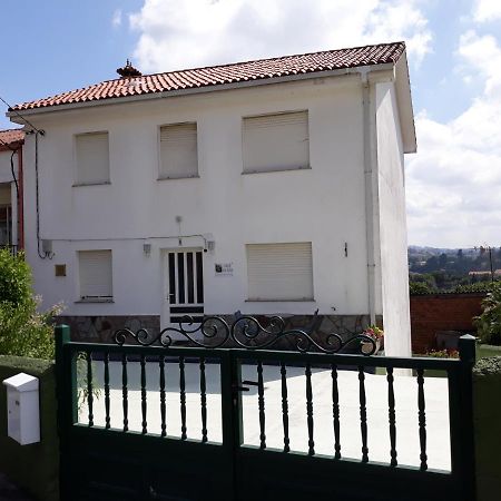 Вілла Casa Tia Lola Сантьяго-де-Компостела Екстер'єр фото